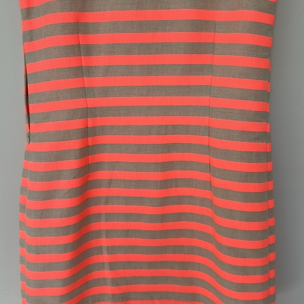 Vilagallo Striped Sleeveless Dress - Picture 7 of 9